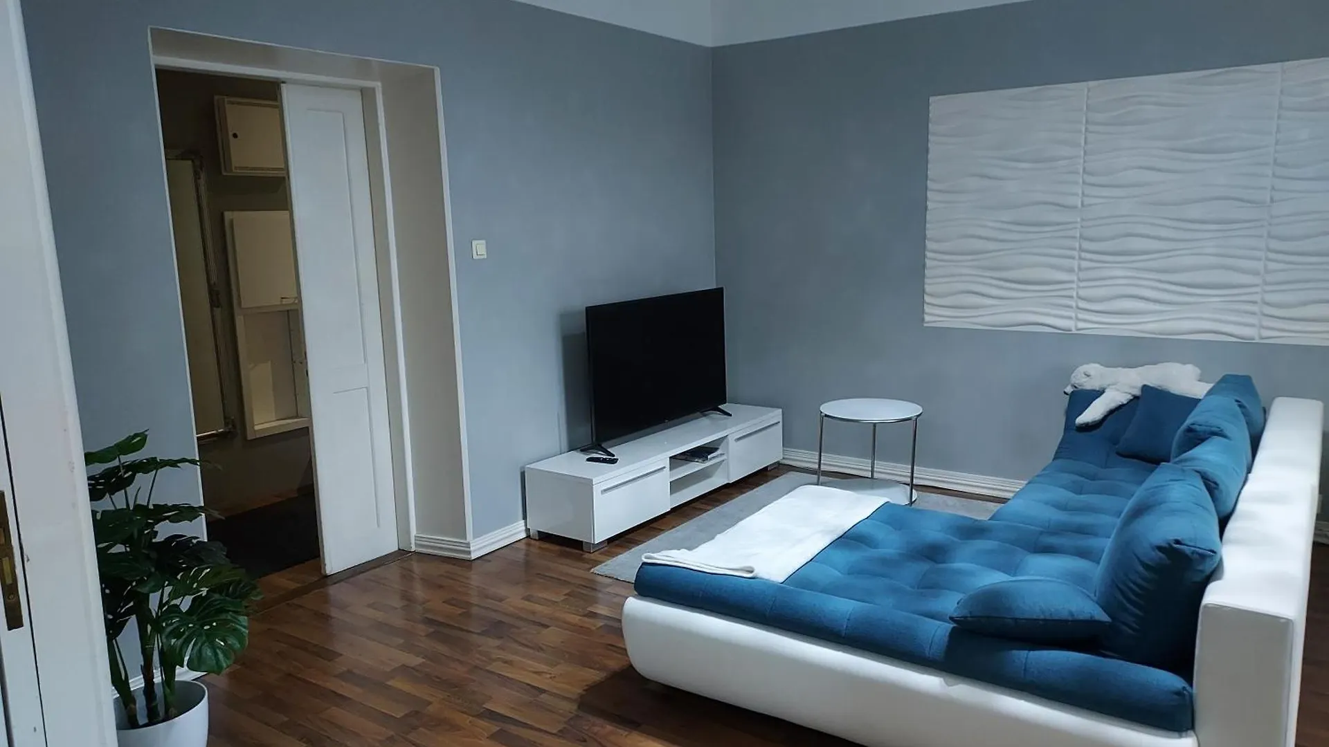 Stylish Home With Stunning Views Of The Railway Square 74M2 Helsinki Appartement